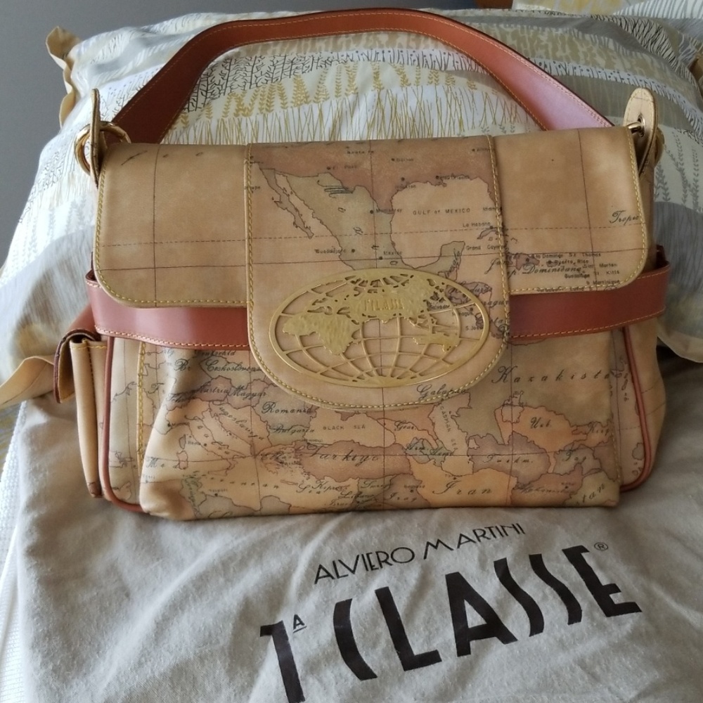 Alviero Martini Tan and Brown Shoulder Bag